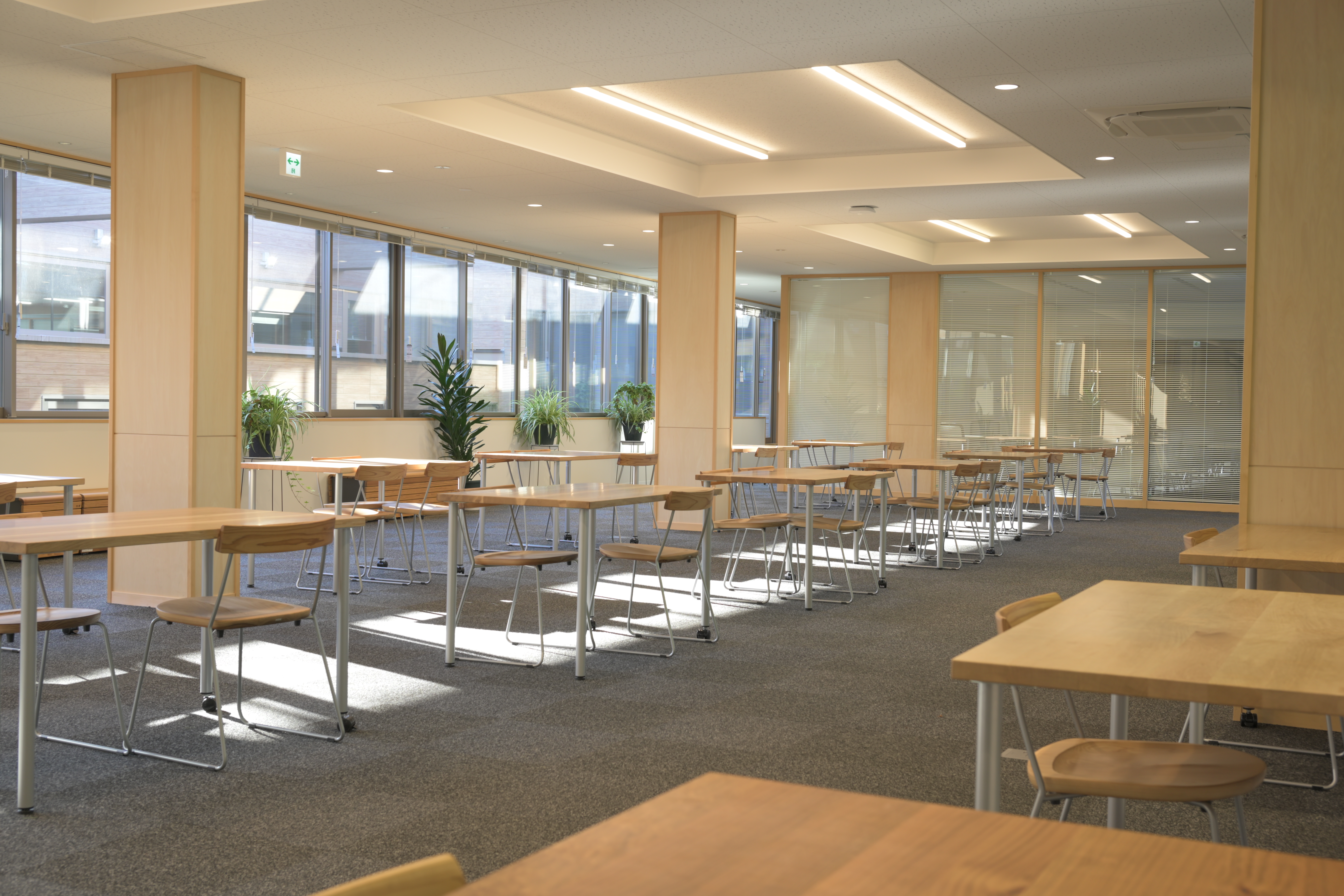 三大学共創スペース 1